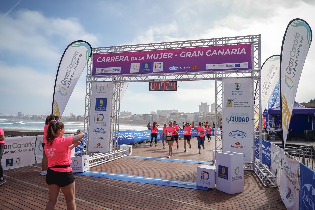 Las fotos de meta de la Carrera de la Mujer de Gran Canaria 11 48 35 15701 O