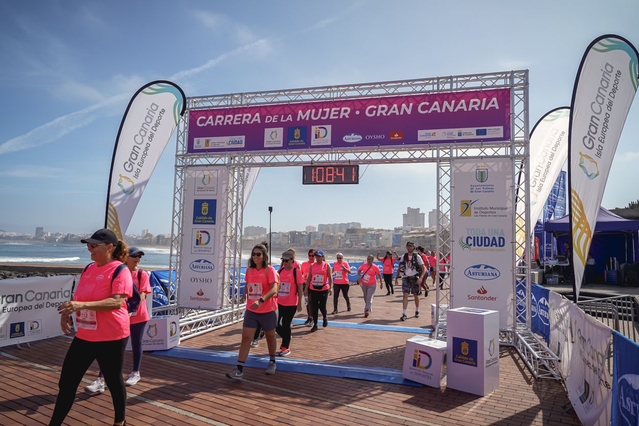 Las fotos de meta de la Carrera de la Mujer de Gran Canaria 12 07 52 15701 O