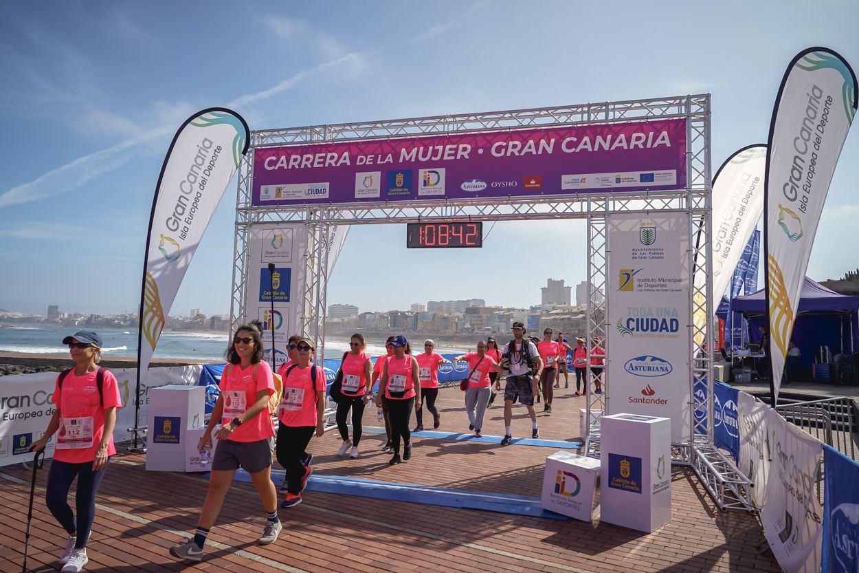 Las fotos de meta de la Carrera de la Mujer de Gran Canaria 12 07 53 15701 O