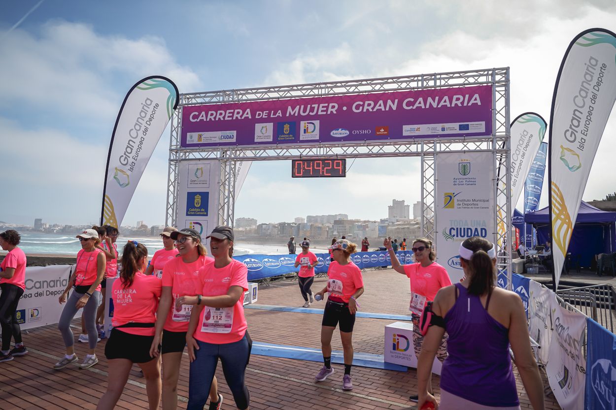 Las fotos de meta de la Carrera de la Mujer de Gran Canaria 11 48 39 15701 O