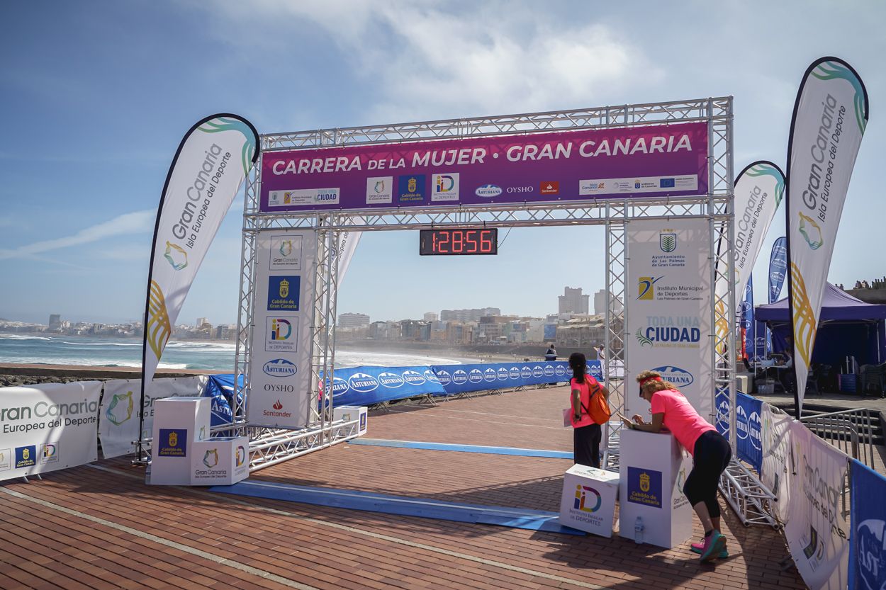 Las fotos de meta de la Carrera de la Mujer de Gran Canaria 12 28 07 15701 O