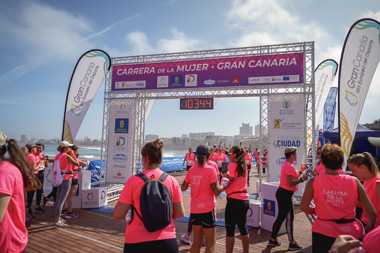 Las fotos de meta de la Carrera de la Mujer de Gran Canaria 12 02 55 15701 O