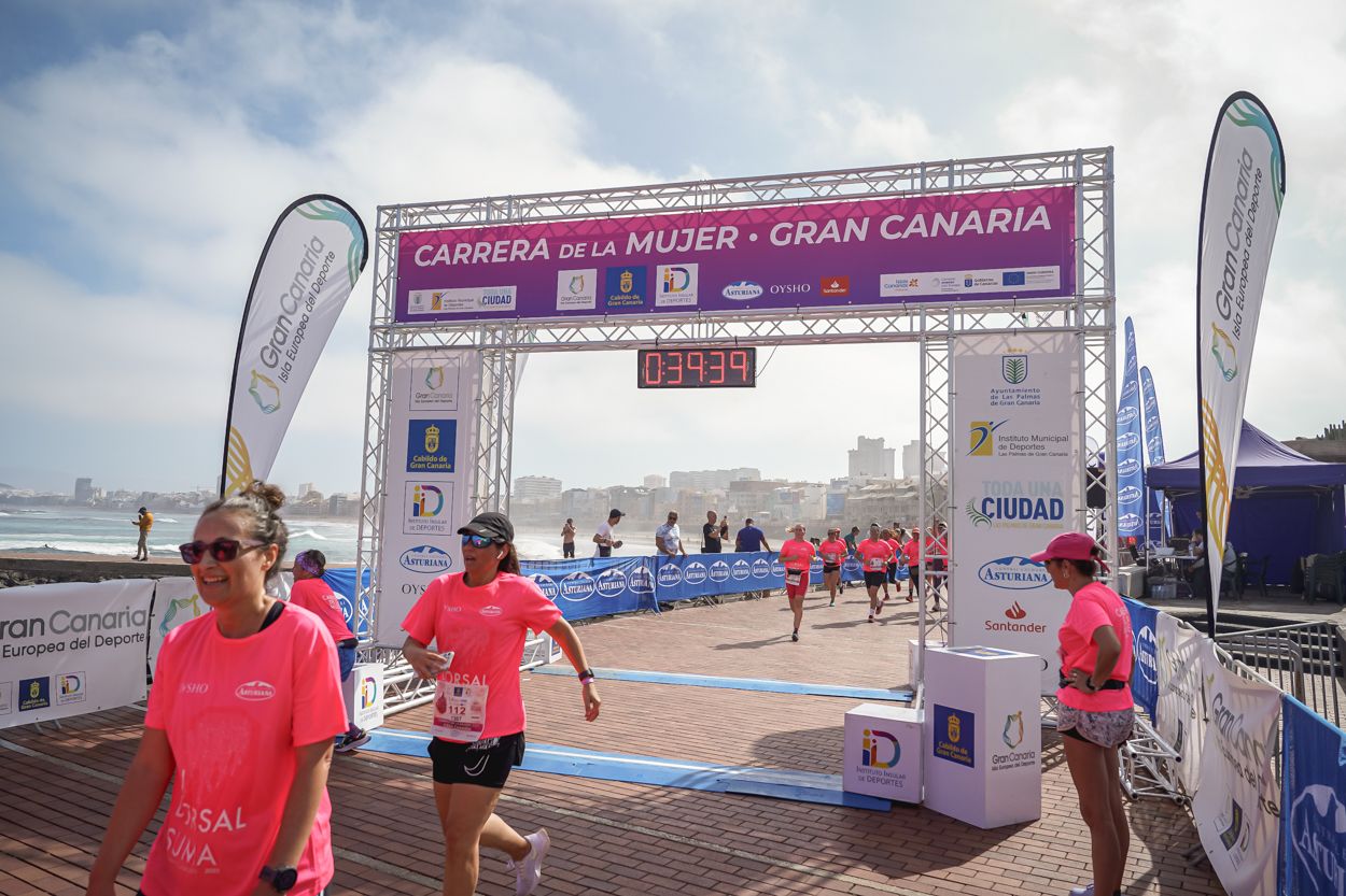 Las fotos de meta de la Carrera de la Mujer de Gran Canaria 11 38 50 15701 O