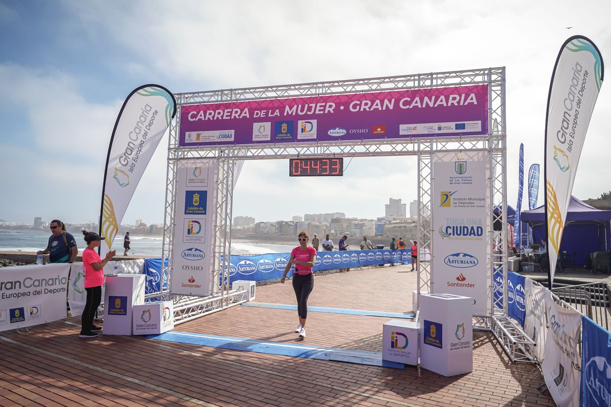 Las fotos de meta de la Carrera de la Mujer de Gran Canaria 11 43 44 15701 O