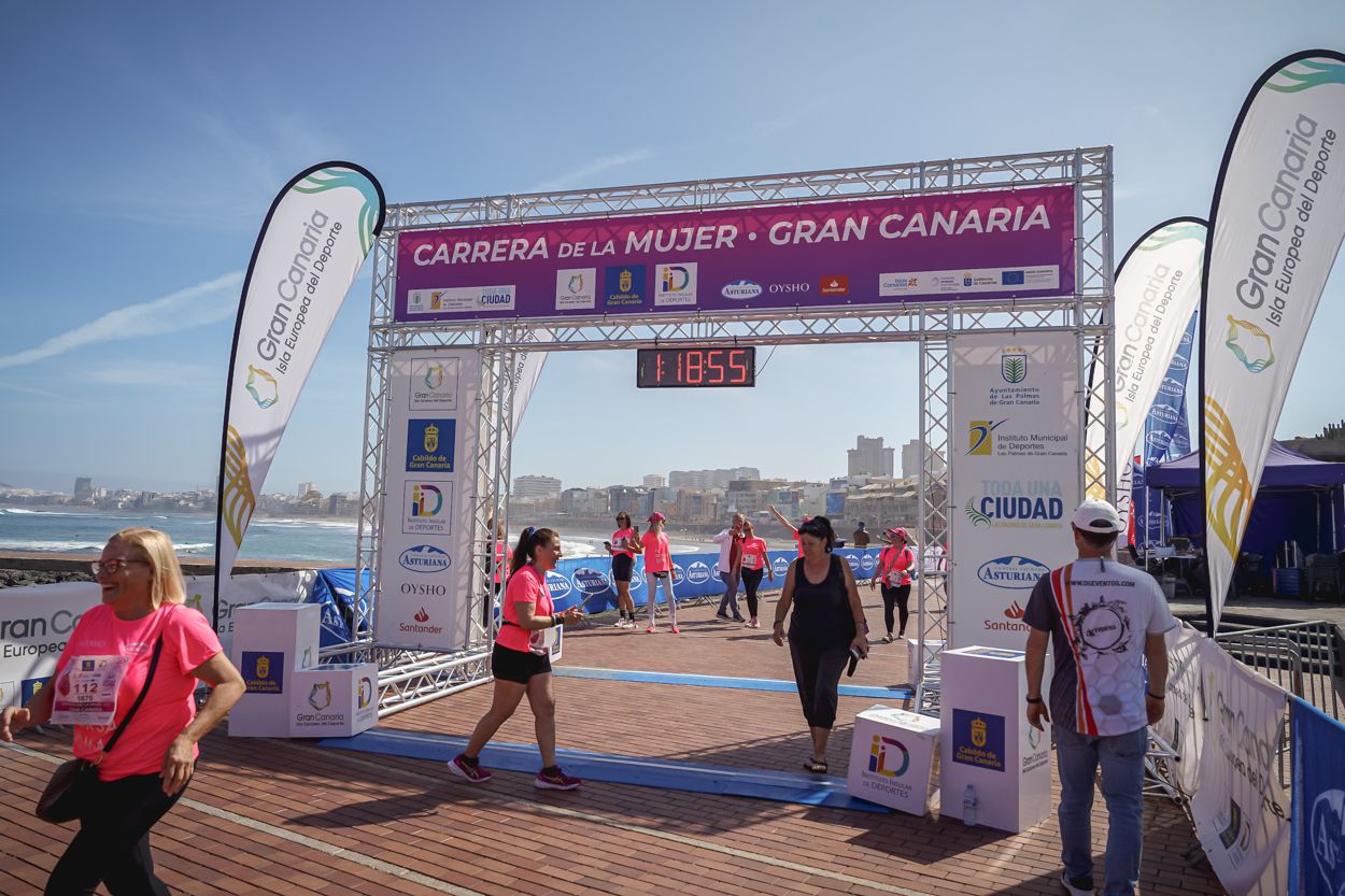Las fotos de meta de la Carrera de la Mujer de Gran Canaria 12 18 06 15701 O