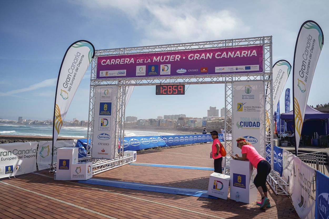 Las fotos de meta de la Carrera de la Mujer de Gran Canaria 12 28 10 15701 O