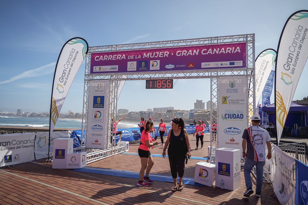 Las fotos de meta de la Carrera de la Mujer de Gran Canaria 12 18 07 15701 O