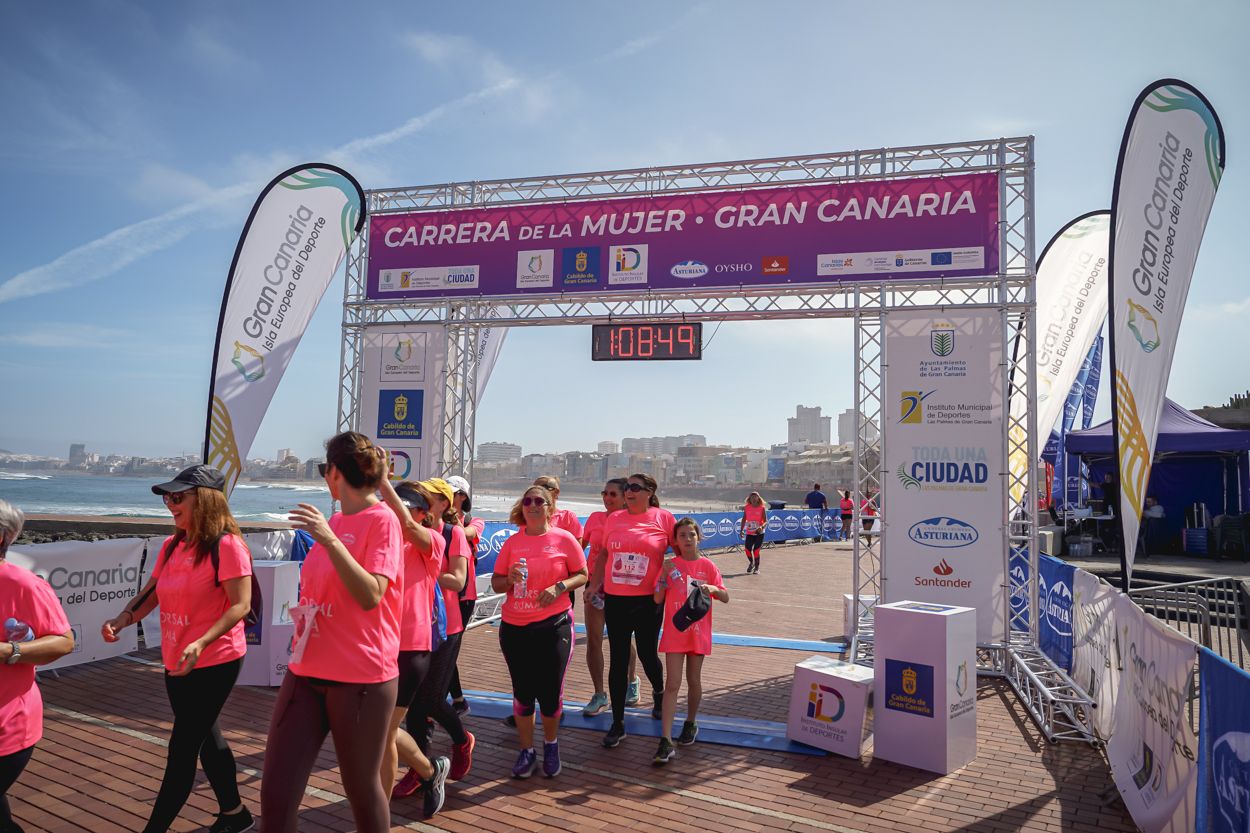 Las fotos de meta de la Carrera de la Mujer de Gran Canaria 12 08 00 15701 O