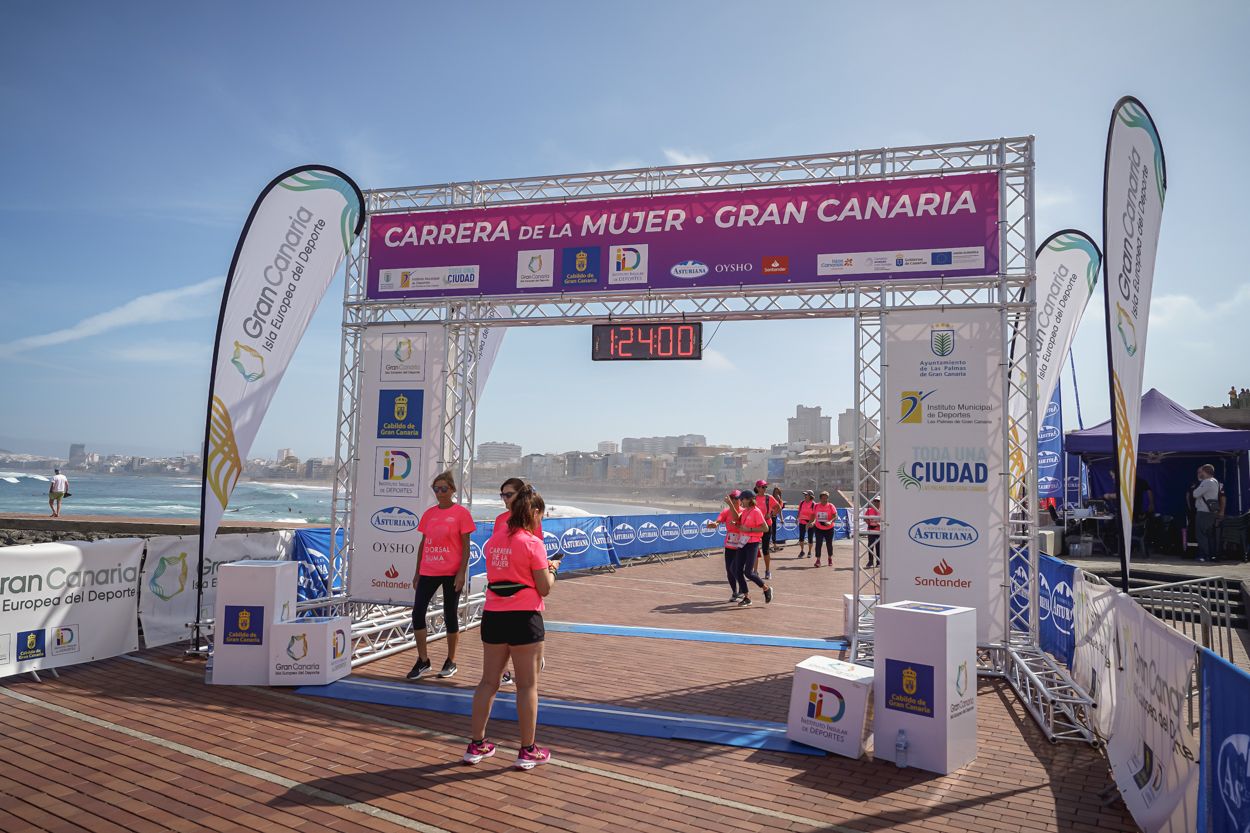 Las fotos de meta de la Carrera de la Mujer de Gran Canaria 12 23 11 15701 O