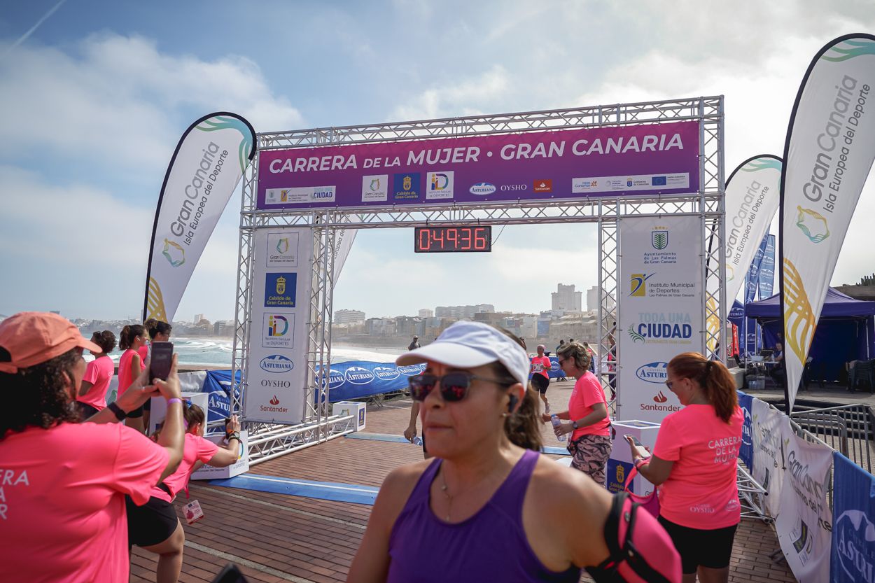 Las fotos de meta de la Carrera de la Mujer de Gran Canaria 11 48 47 15701 O