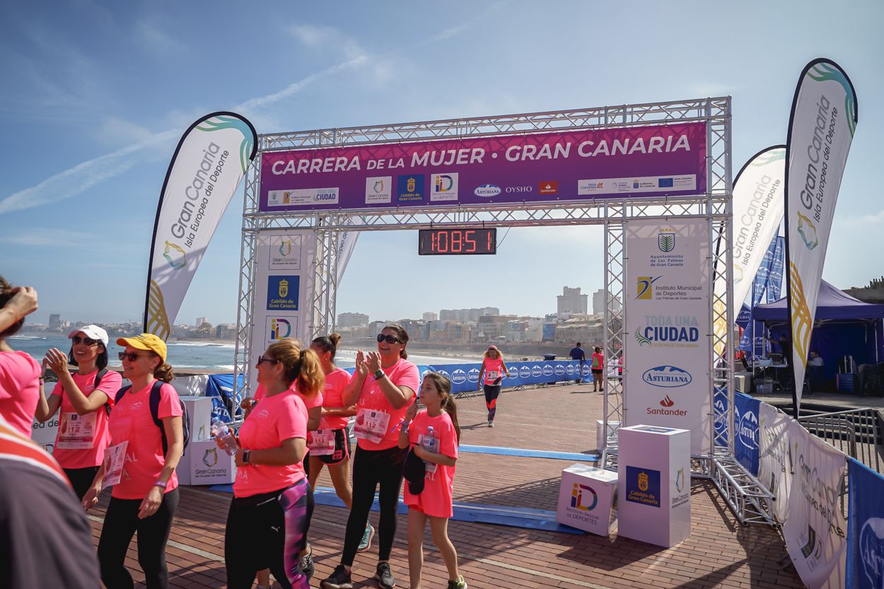 Las fotos de meta de la Carrera de la Mujer de Gran Canaria 12 08 02 15701 O