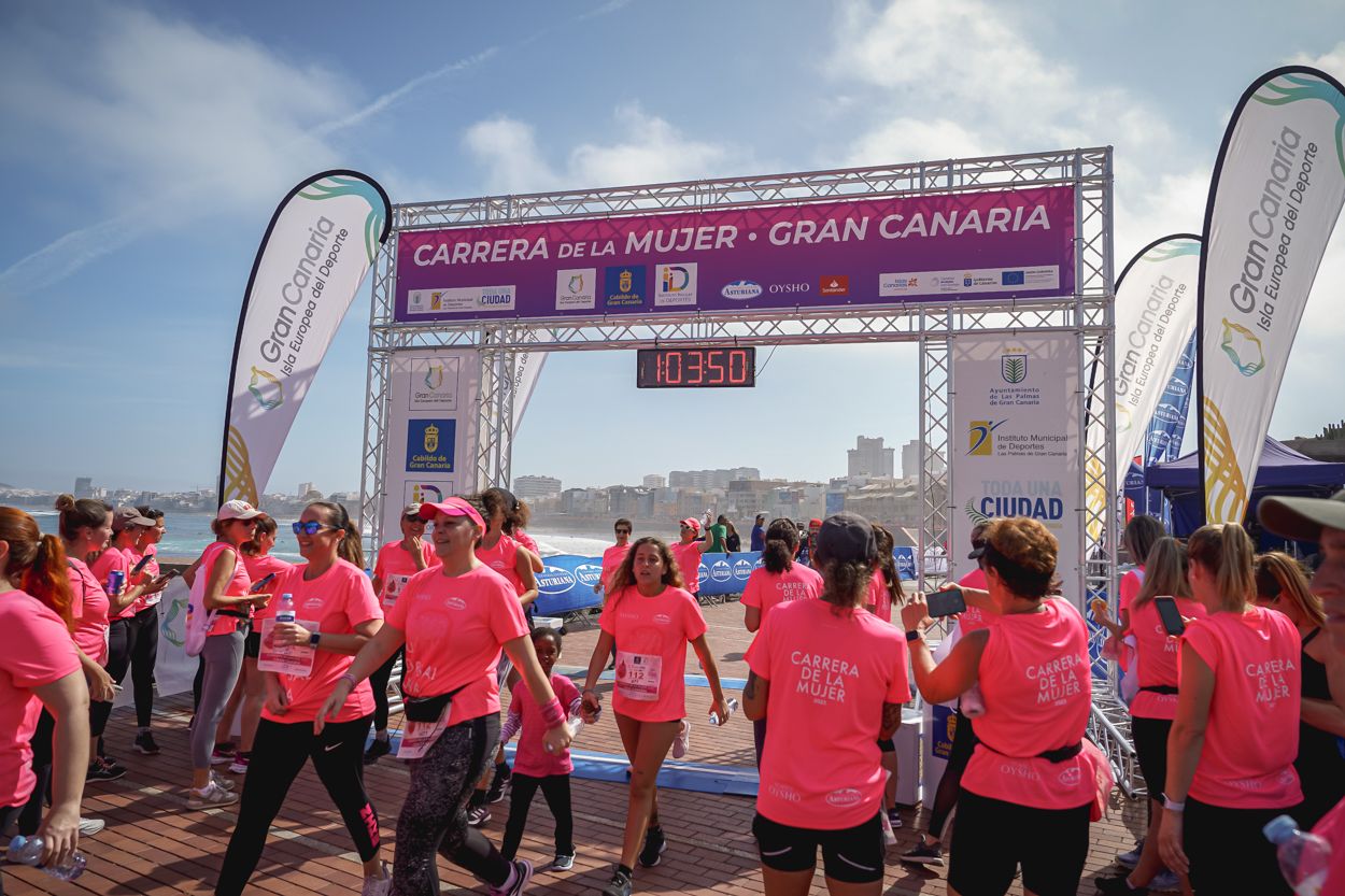 Las fotos de meta de la Carrera de la Mujer de Gran Canaria 12 03 01 15701 O