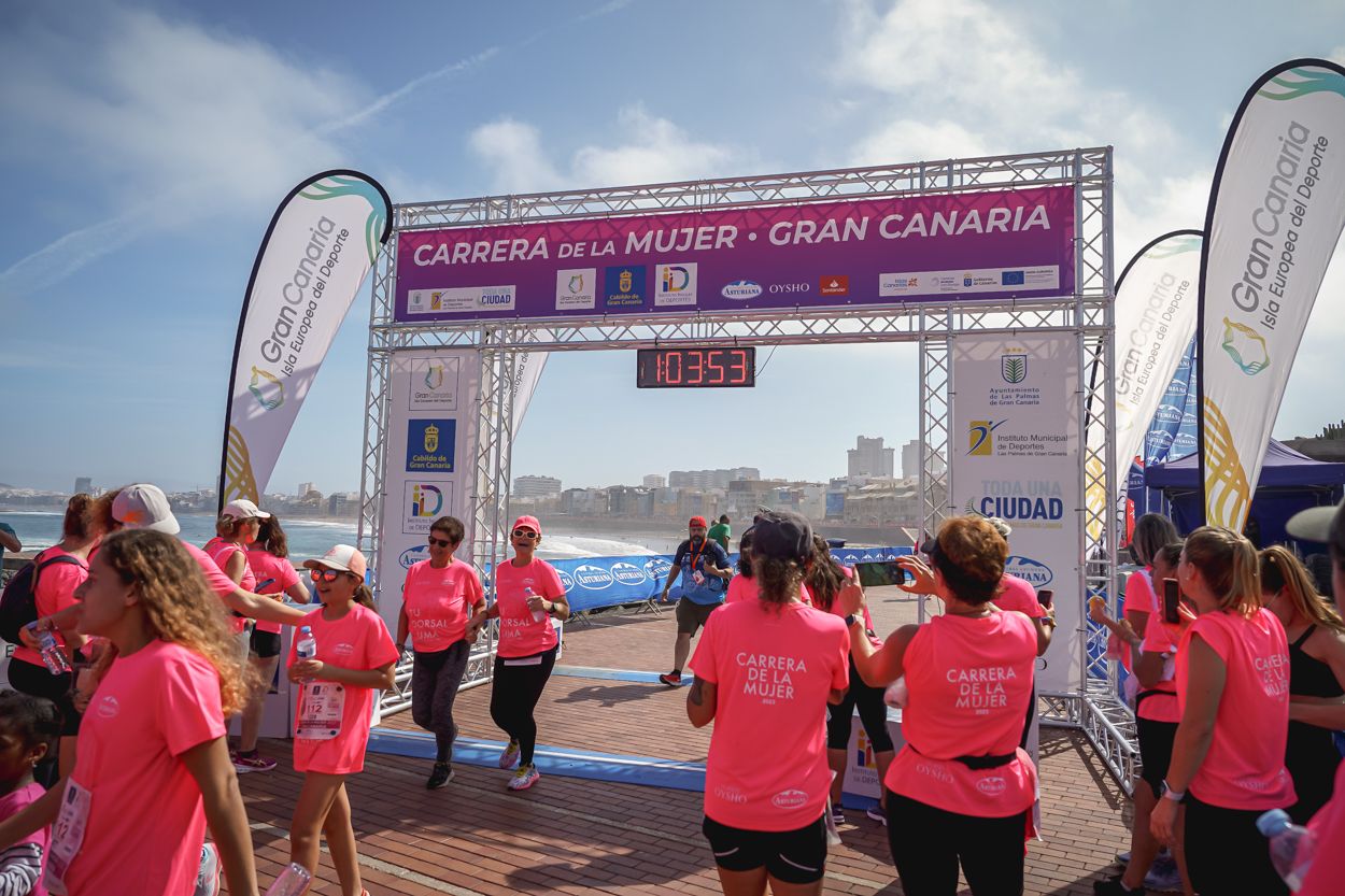 Las fotos de meta de la Carrera de la Mujer de Gran Canaria 12 03 03 15701 O