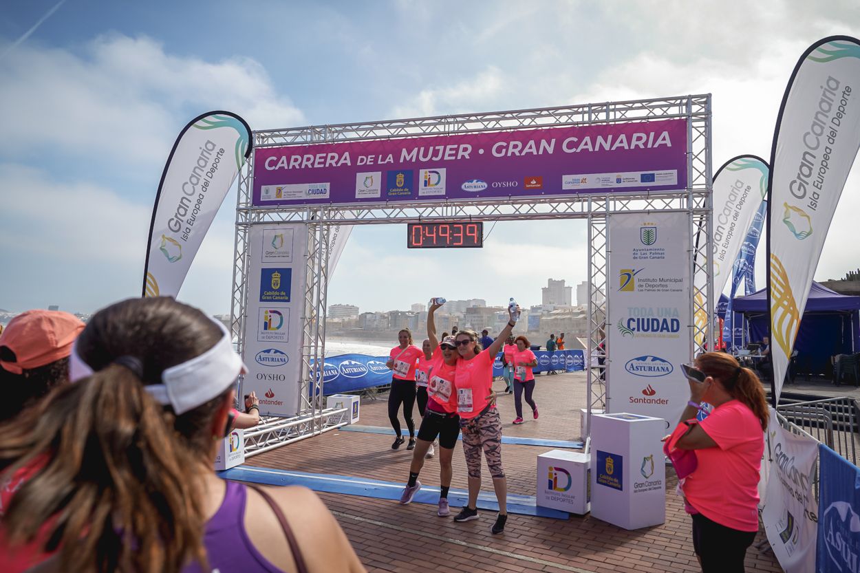 Las fotos de meta de la Carrera de la Mujer de Gran Canaria 11 48 50 15701 O
