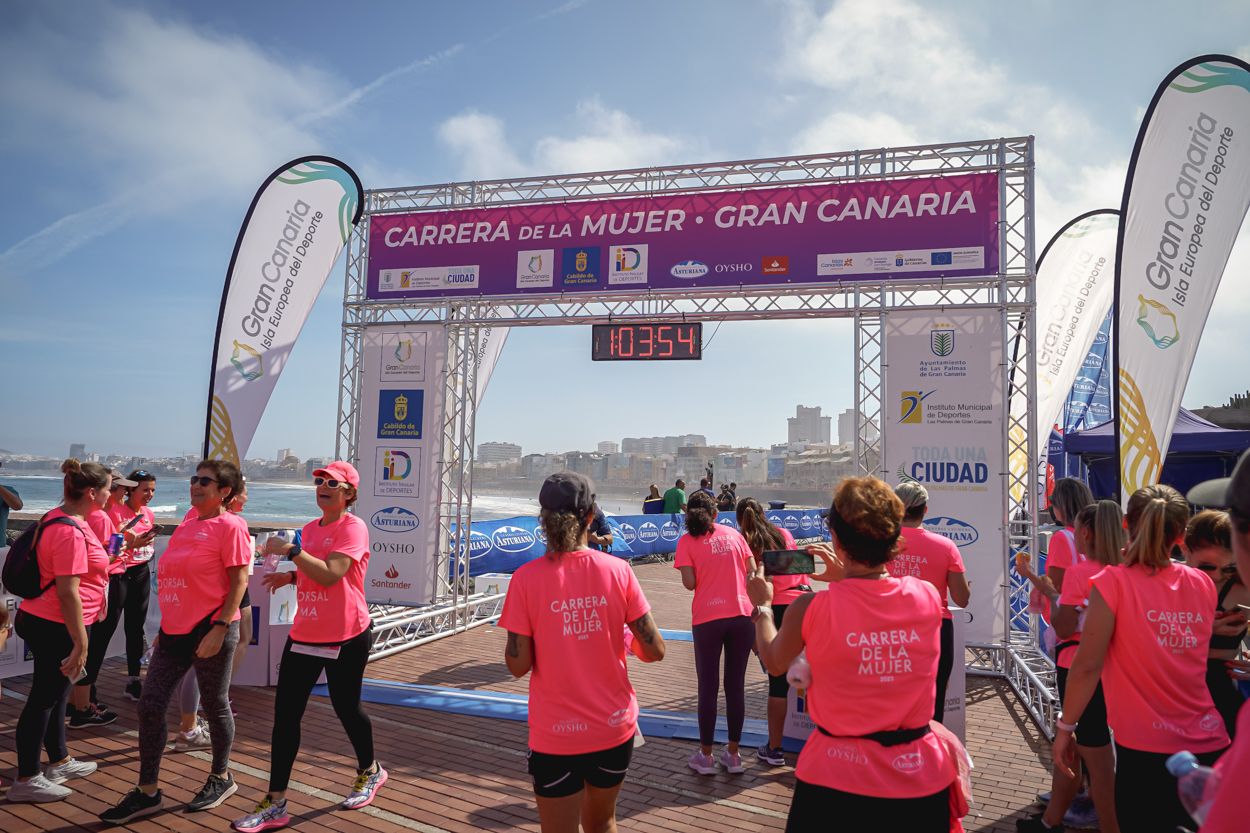 Las fotos de meta de la Carrera de la Mujer de Gran Canaria 12 03 04 15701 O