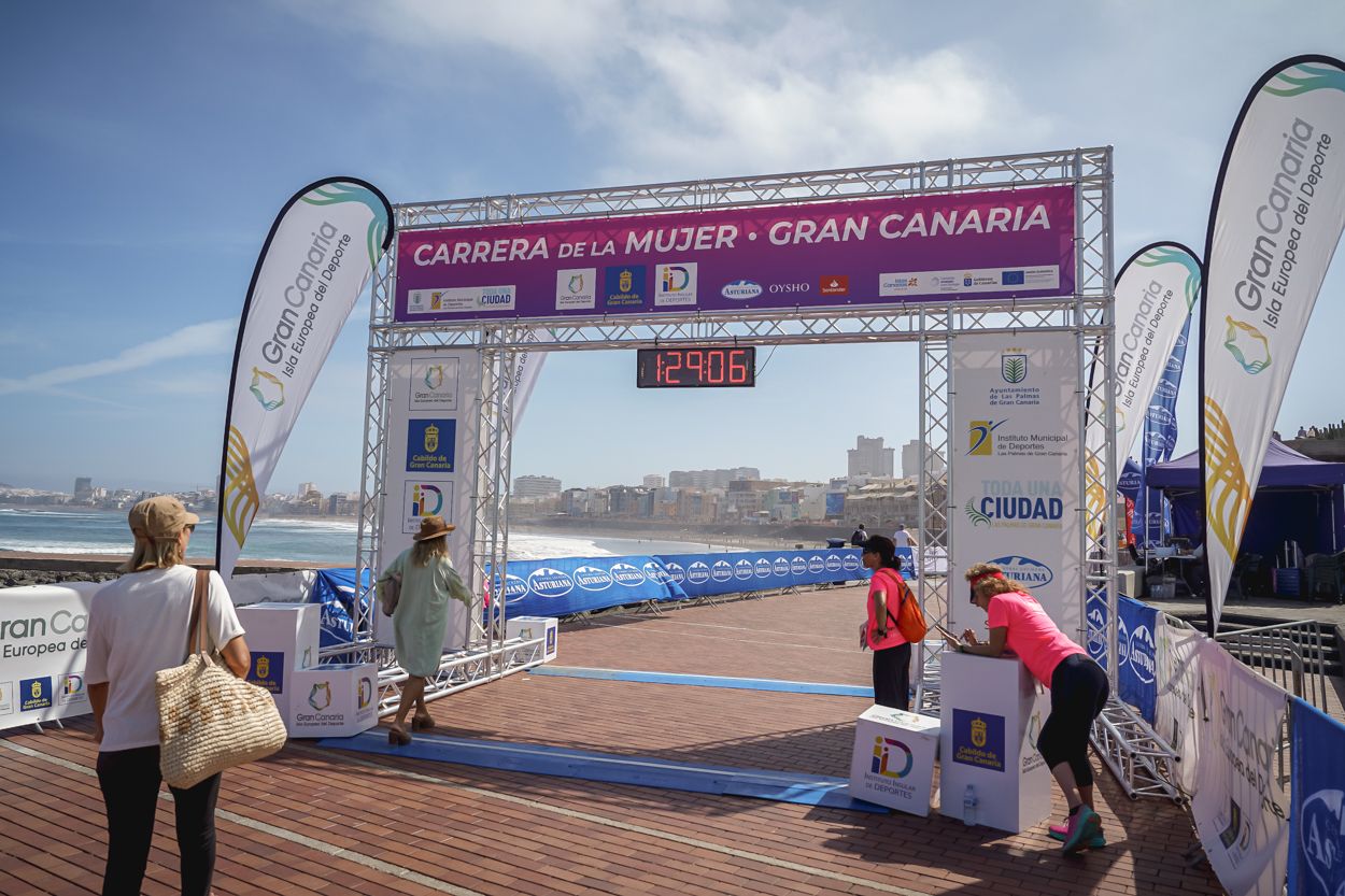 Las fotos de meta de la Carrera de la Mujer de Gran Canaria 12 28 17 15701 O