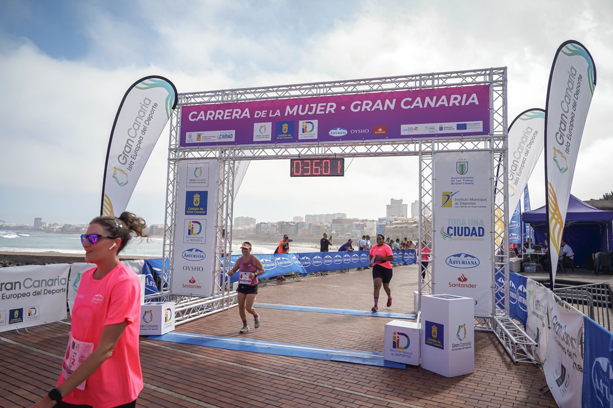 Las fotos de meta de la Carrera de la Mujer de Gran Canaria 11 35 12 15701 O