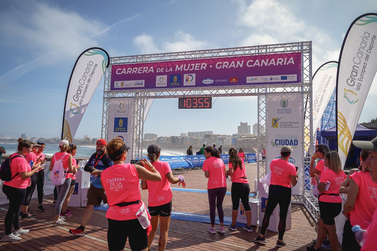 Las fotos de meta de la Carrera de la Mujer de Gran Canaria 12 03 06 15701 O
