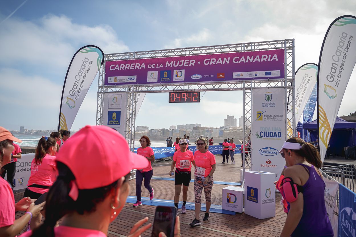 Las fotos de meta de la Carrera de la Mujer de Gran Canaria 11 48 53 15701 O