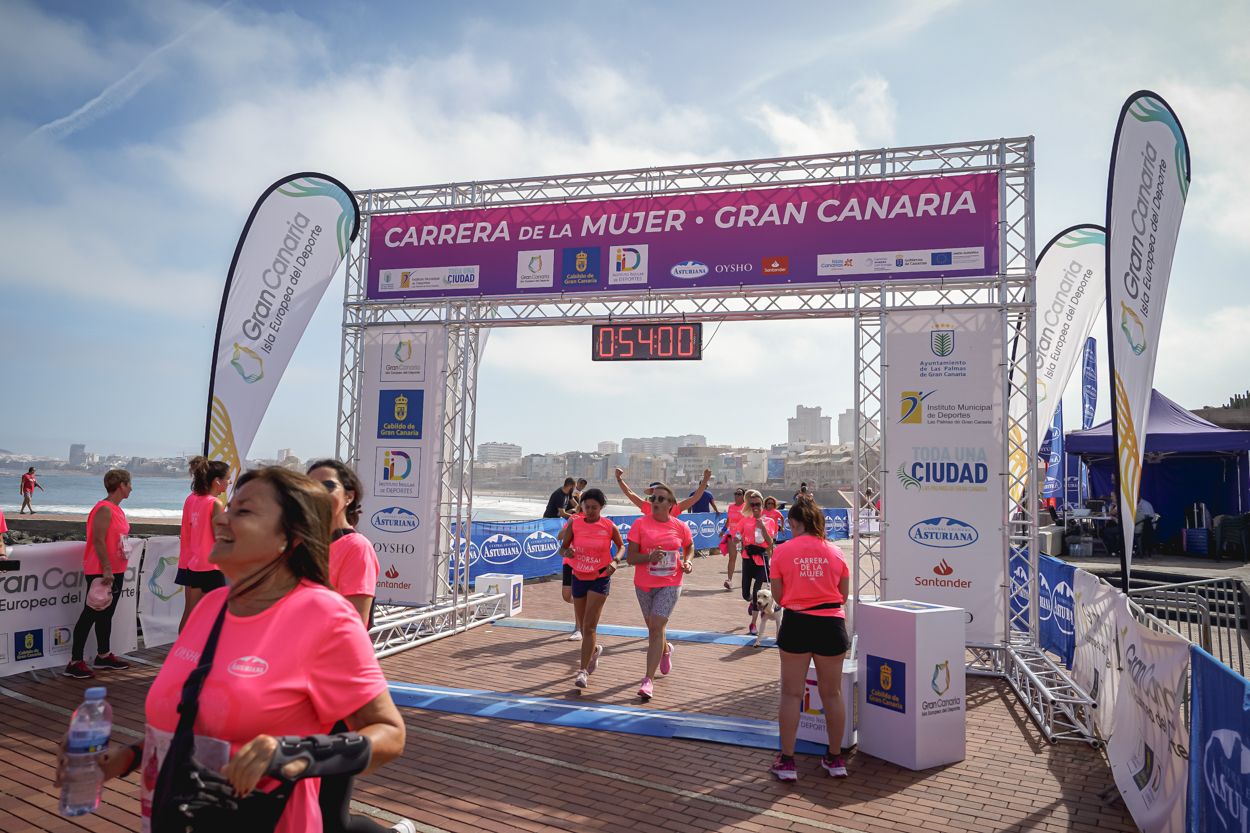 Las fotos de meta de la Carrera de la Mujer de Gran Canaria 11 53 11 15701 O
