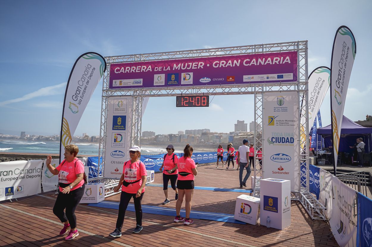 Las fotos de meta de la Carrera de la Mujer de Gran Canaria 12 23 19 15701 O