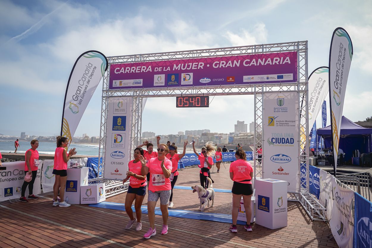 Las fotos de meta de la Carrera de la Mujer de Gran Canaria 11 53 12 15701 O