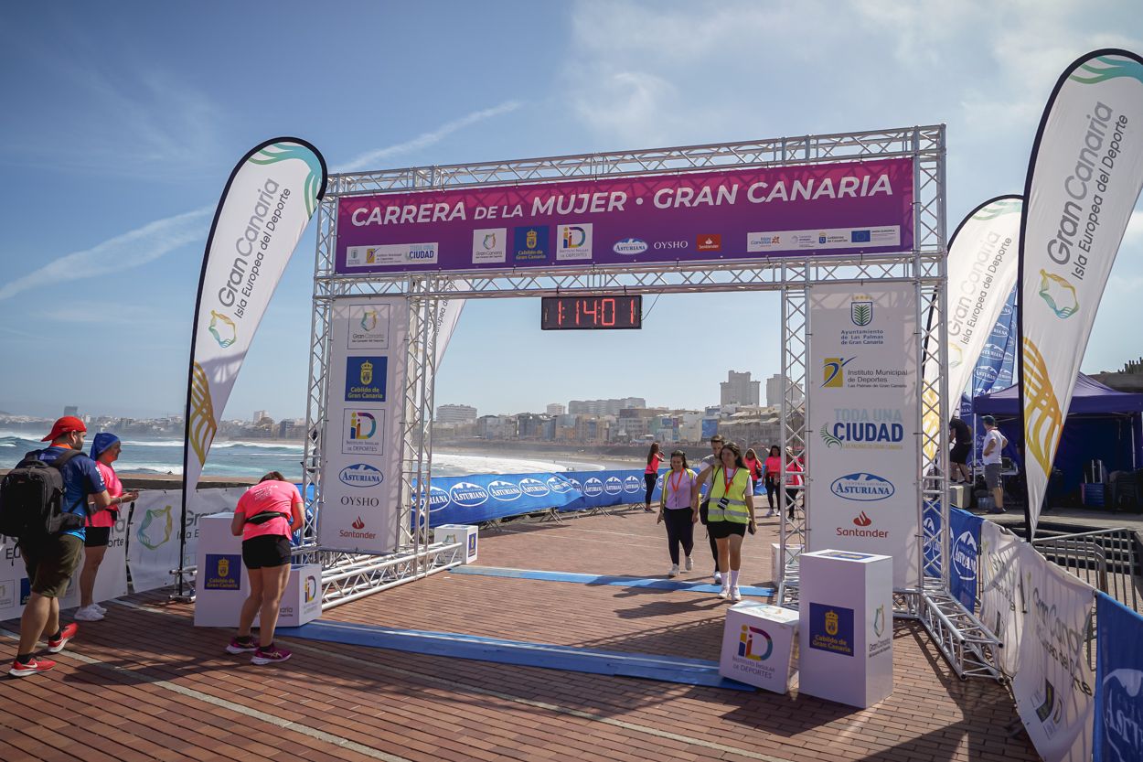 Las fotos de meta de la Carrera de la Mujer de Gran Canaria 12 13 12 15701 O