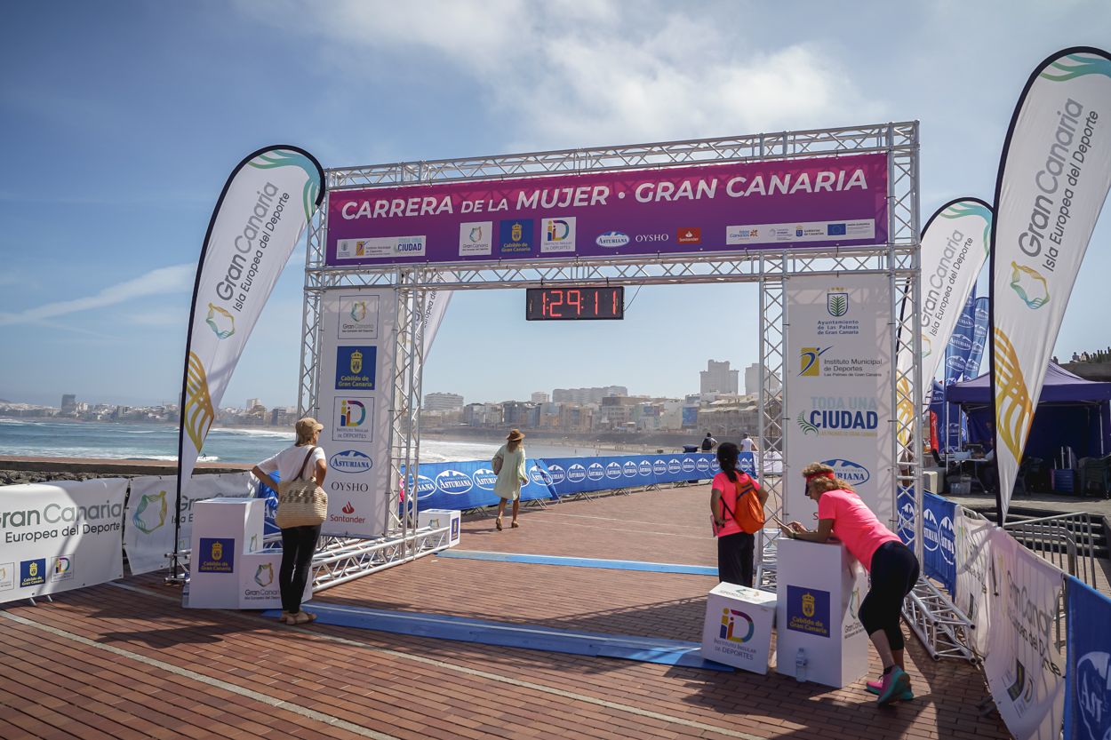 Las fotos de meta de la Carrera de la Mujer de Gran Canaria 12 28 22 15701 O