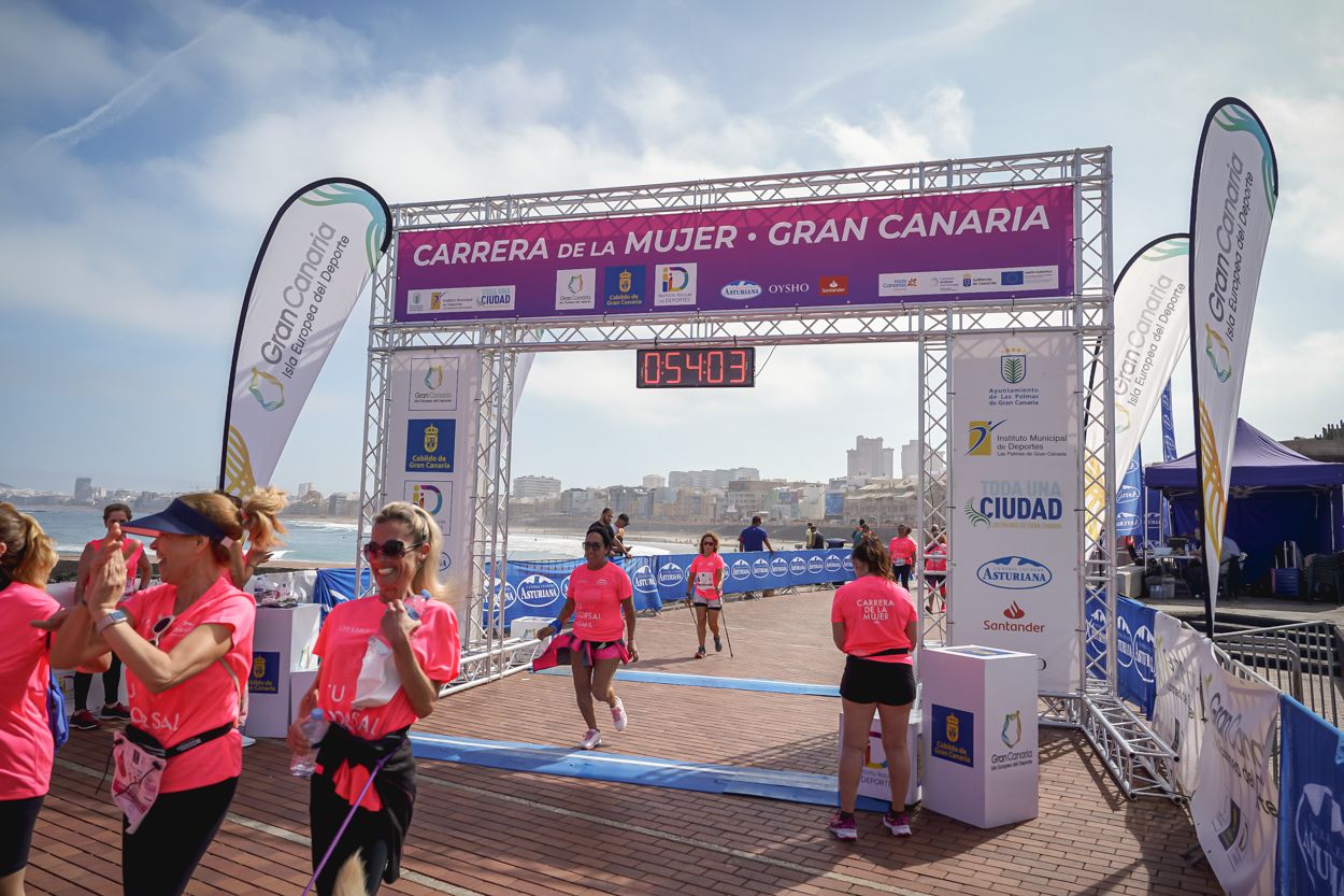 Las fotos de meta de la Carrera de la Mujer de Gran Canaria 11 53 14 15701 O