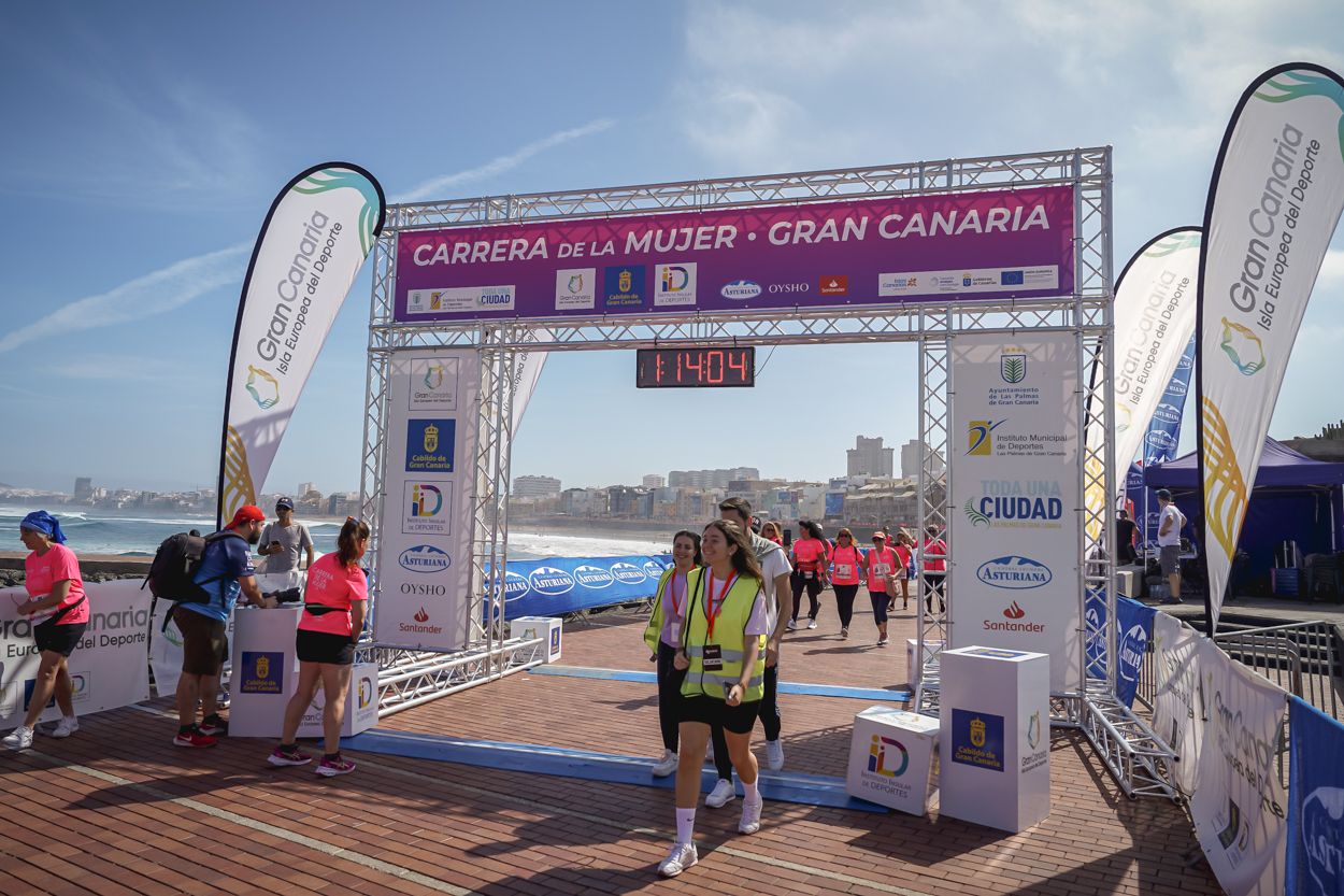 Las fotos de meta de la Carrera de la Mujer de Gran Canaria 12 13 15 15701 O