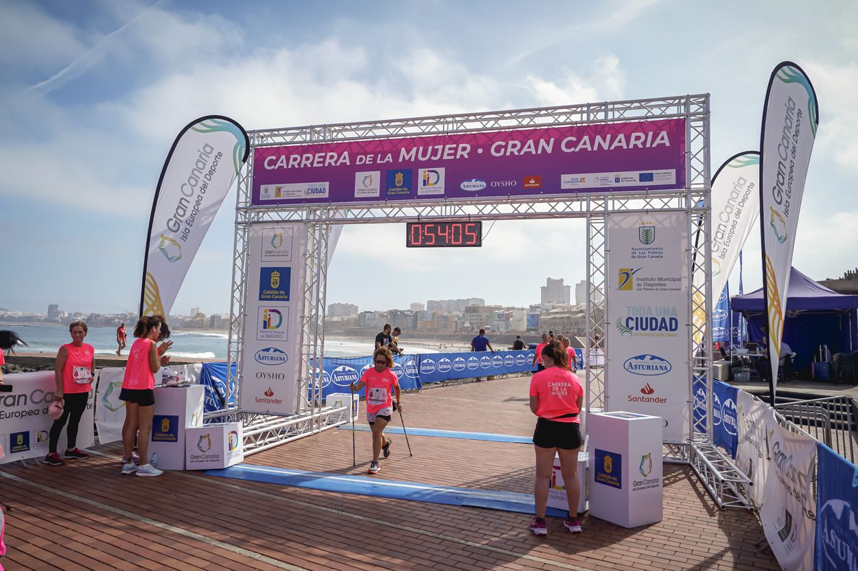 Las fotos de meta de la Carrera de la Mujer de Gran Canaria 11 53 16 15701 O
