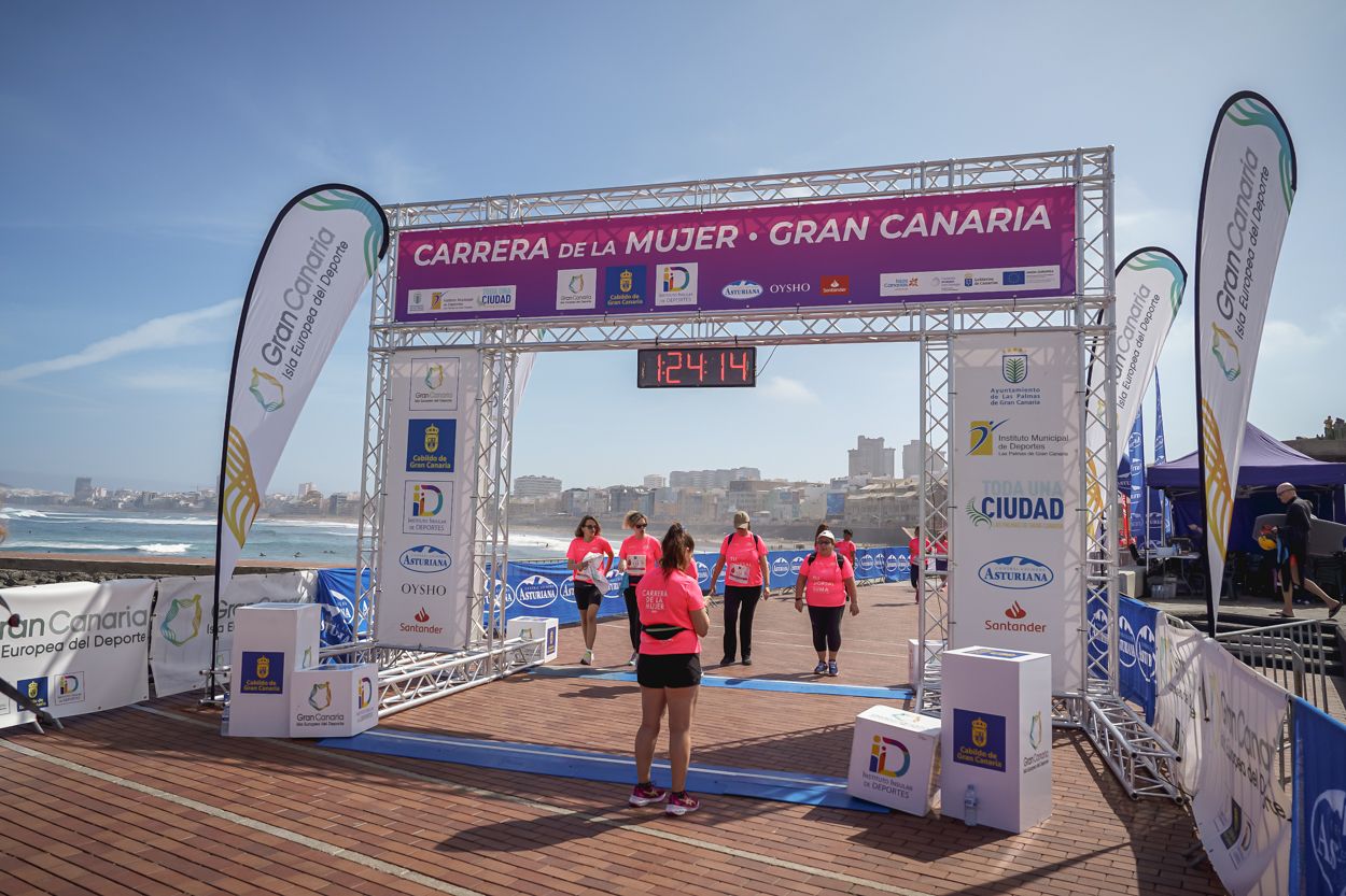Las fotos de meta de la Carrera de la Mujer de Gran Canaria 12 23 25 15701 O