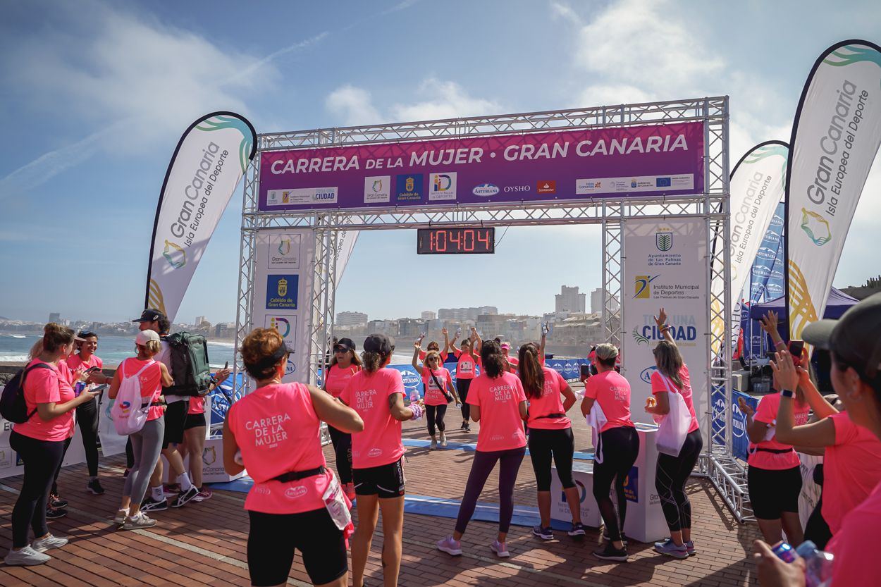 Las fotos de meta de la Carrera de la Mujer de Gran Canaria 12 03 14 15701 O