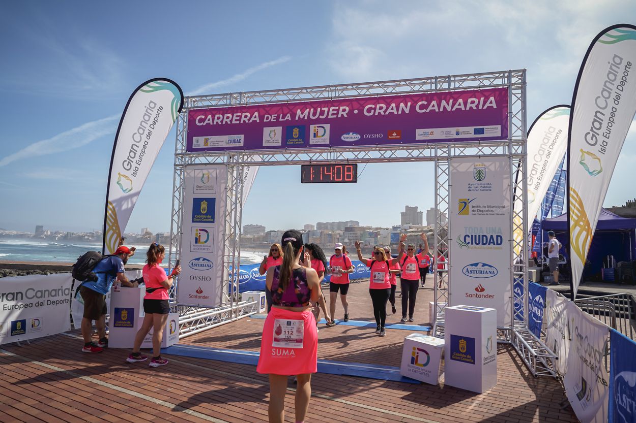 Las fotos de meta de la Carrera de la Mujer de Gran Canaria 12 13 19 15701 O