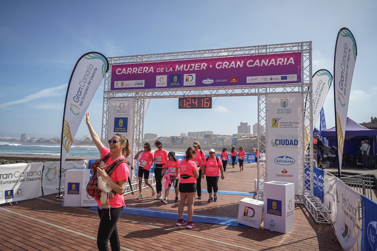 Las fotos de meta de la Carrera de la Mujer de Gran Canaria 12 23 27 15701 O