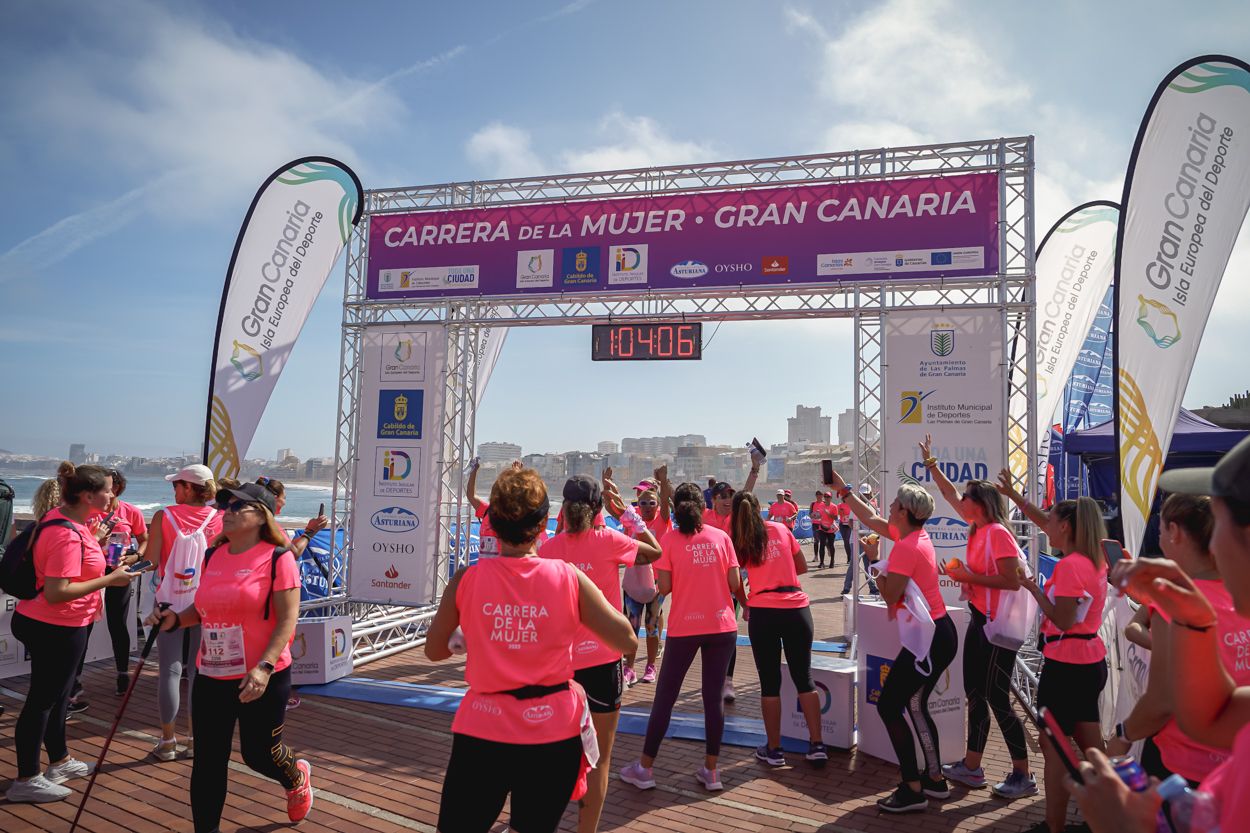 Las fotos de meta de la Carrera de la Mujer de Gran Canaria 12 03 16 15701 O