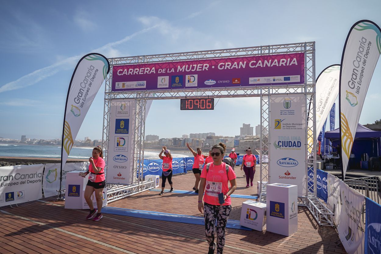 Las fotos de meta de la Carrera de la Mujer de Gran Canaria 12 08 17 15701 O