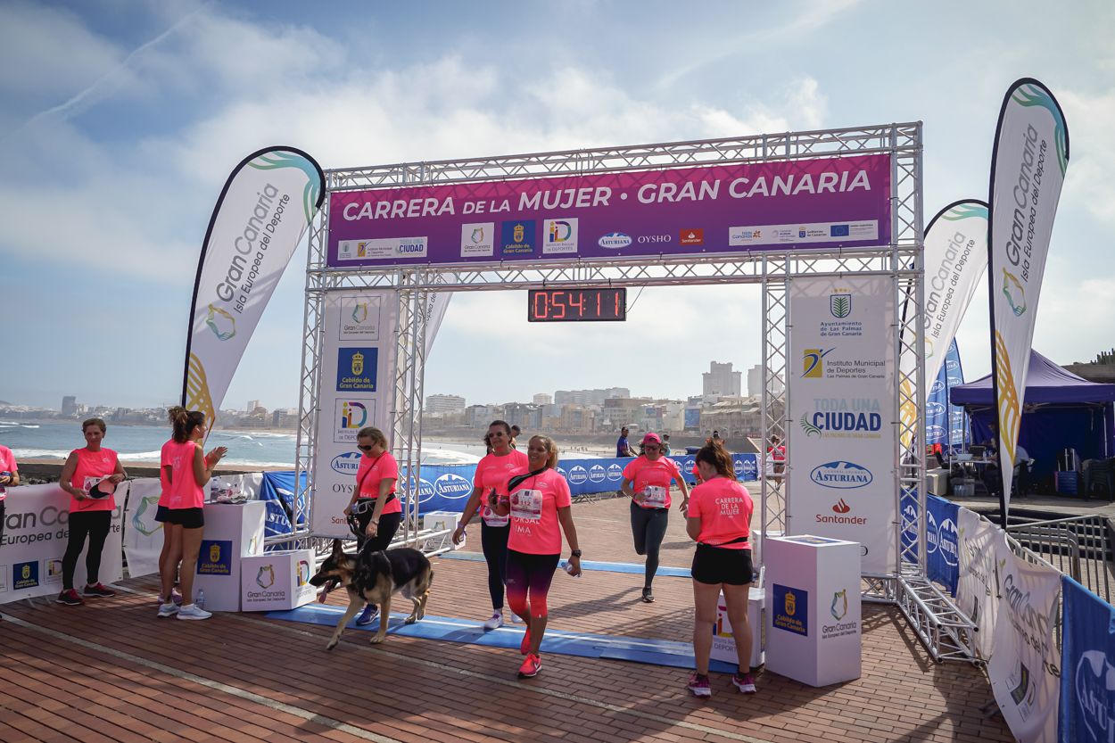 Las fotos de meta de la Carrera de la Mujer de Gran Canaria 11 53 22 15701 O