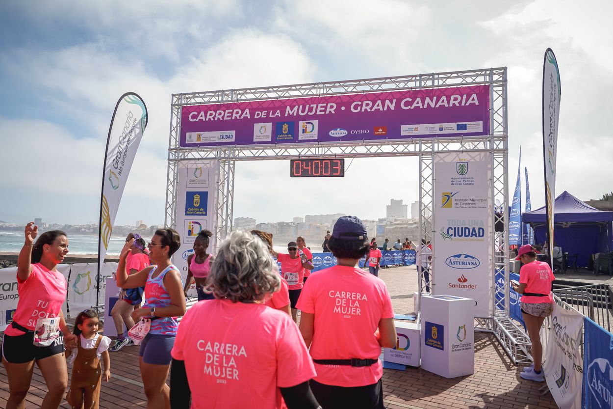 Las fotos de meta de la Carrera de la Mujer de Gran Canaria 11 39 14 15701 O