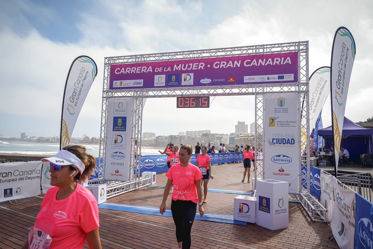 Las fotos de meta de la Carrera de la Mujer de Gran Canaria 11 35 26 15701 O
