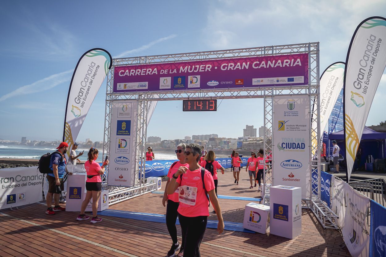 Las fotos de meta de la Carrera de la Mujer de Gran Canaria 12 13 24 15701 O