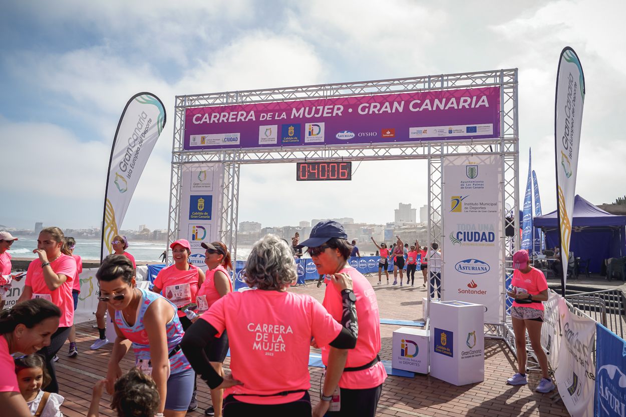 Las fotos de meta de la Carrera de la Mujer de Gran Canaria 11 39 17 15701 O