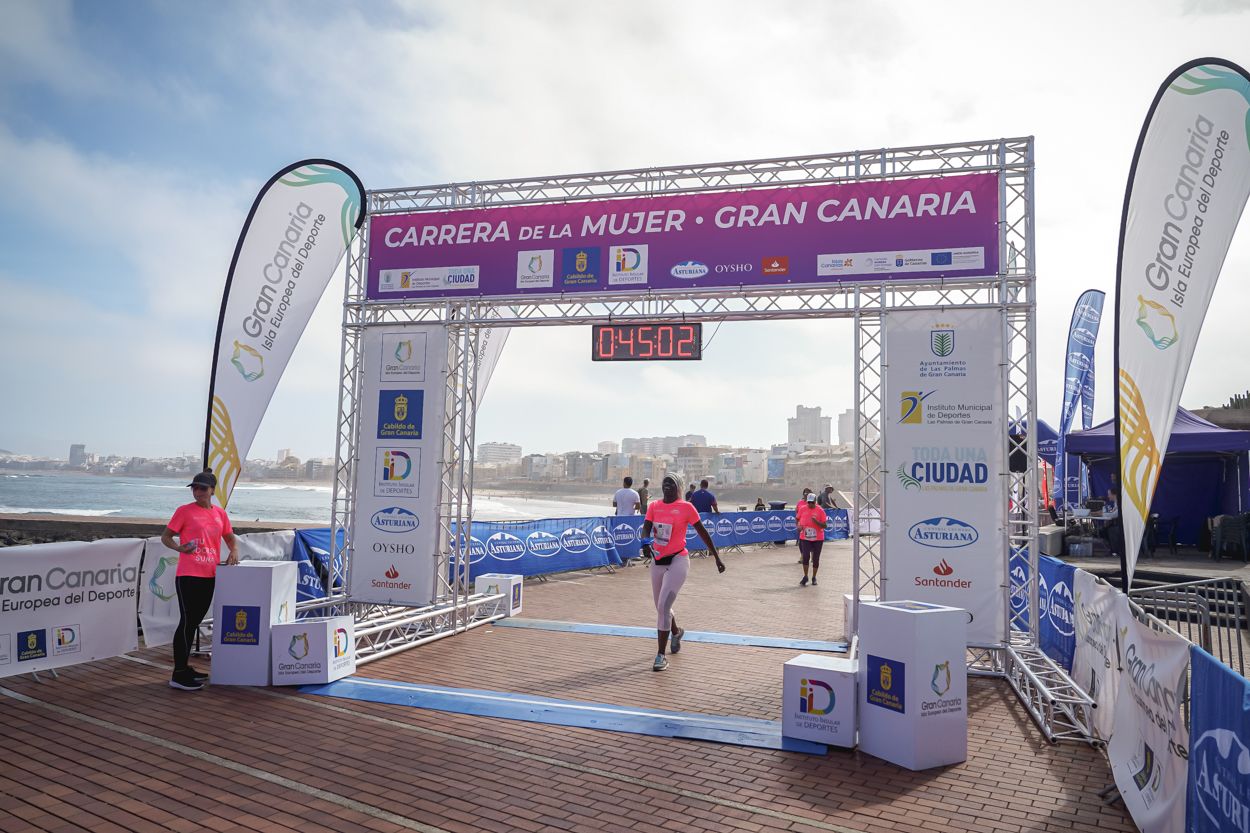 Las fotos de meta de la Carrera de la Mujer de Gran Canaria 11 44 12 15701 O