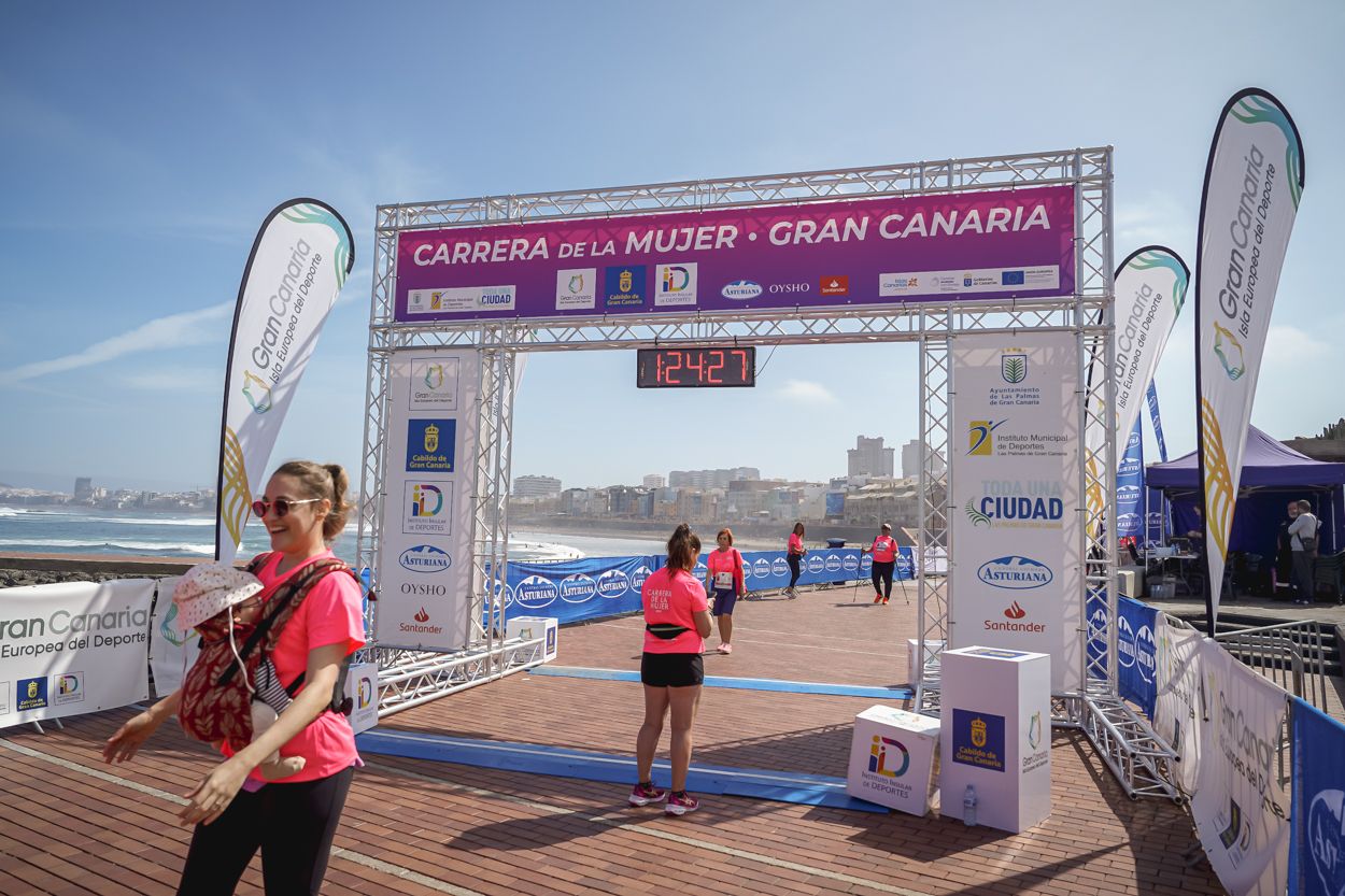 Las fotos de meta de la Carrera de la Mujer de Gran Canaria 12 23 38 15701 O