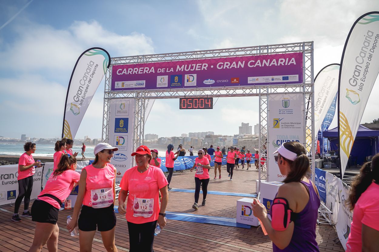 Las fotos de meta de la Carrera de la Mujer de Gran Canaria 11 49 15 15701 O