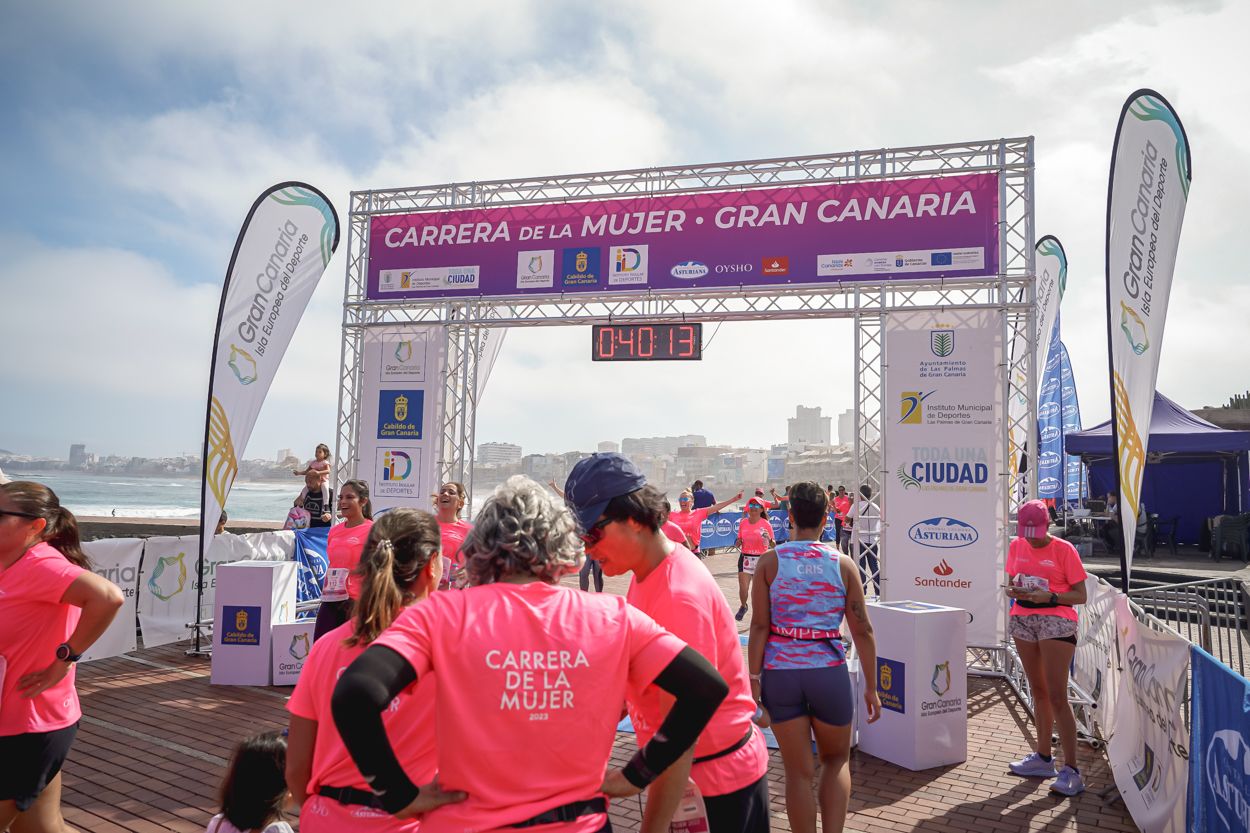 Las fotos de meta de la Carrera de la Mujer de Gran Canaria 11 39 24 15701 O