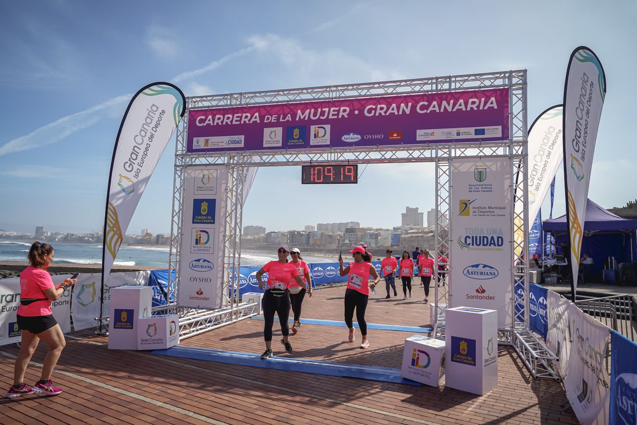 Las fotos de meta de la Carrera de la Mujer de Gran Canaria 12 08 30 15701 O