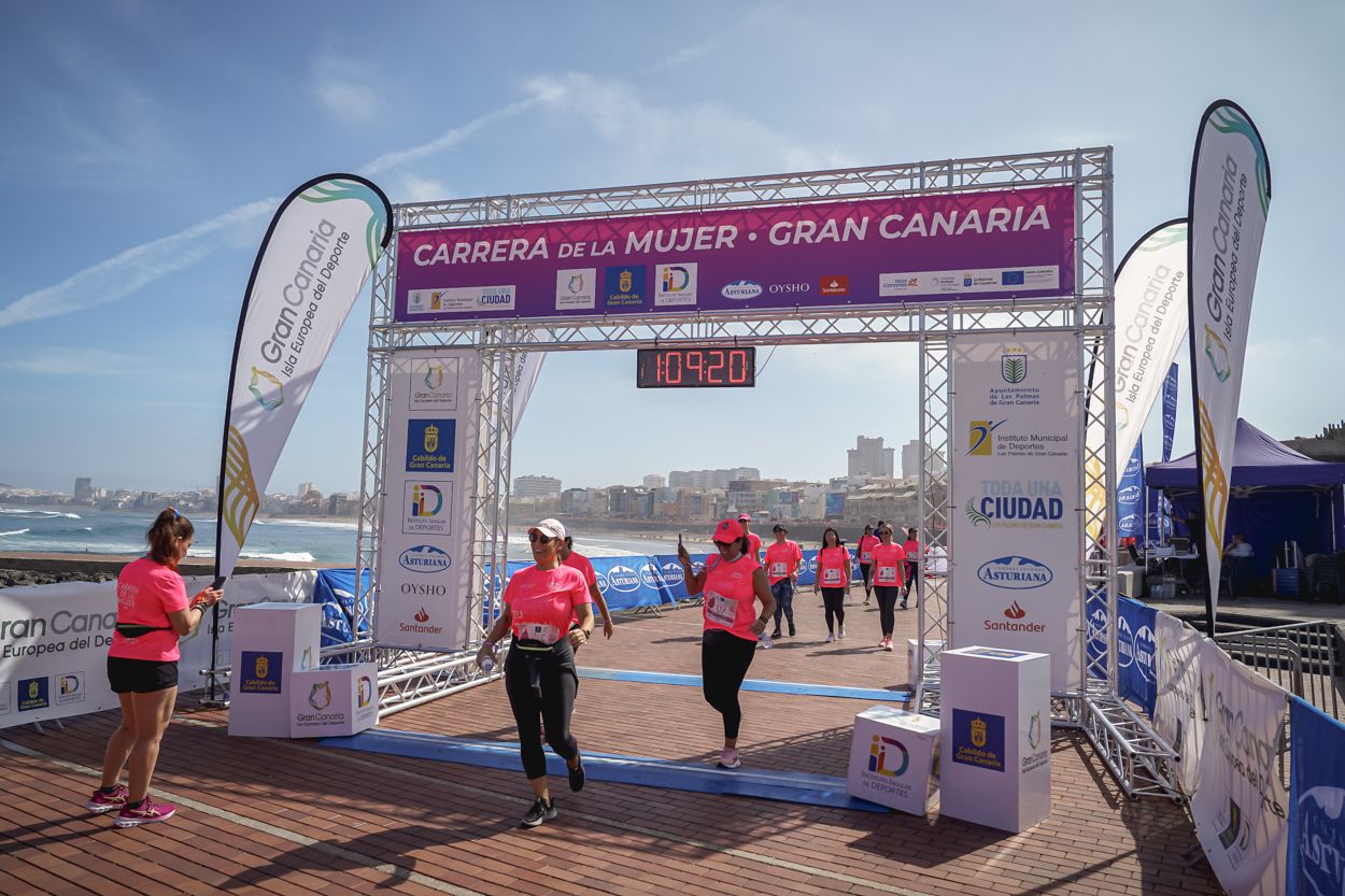 Las fotos de meta de la Carrera de la Mujer de Gran Canaria 12 08 31 15701 O
