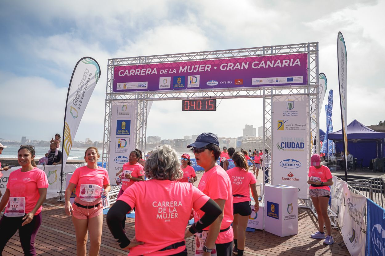 Las fotos de meta de la Carrera de la Mujer de Gran Canaria 11 39 26 15701 O