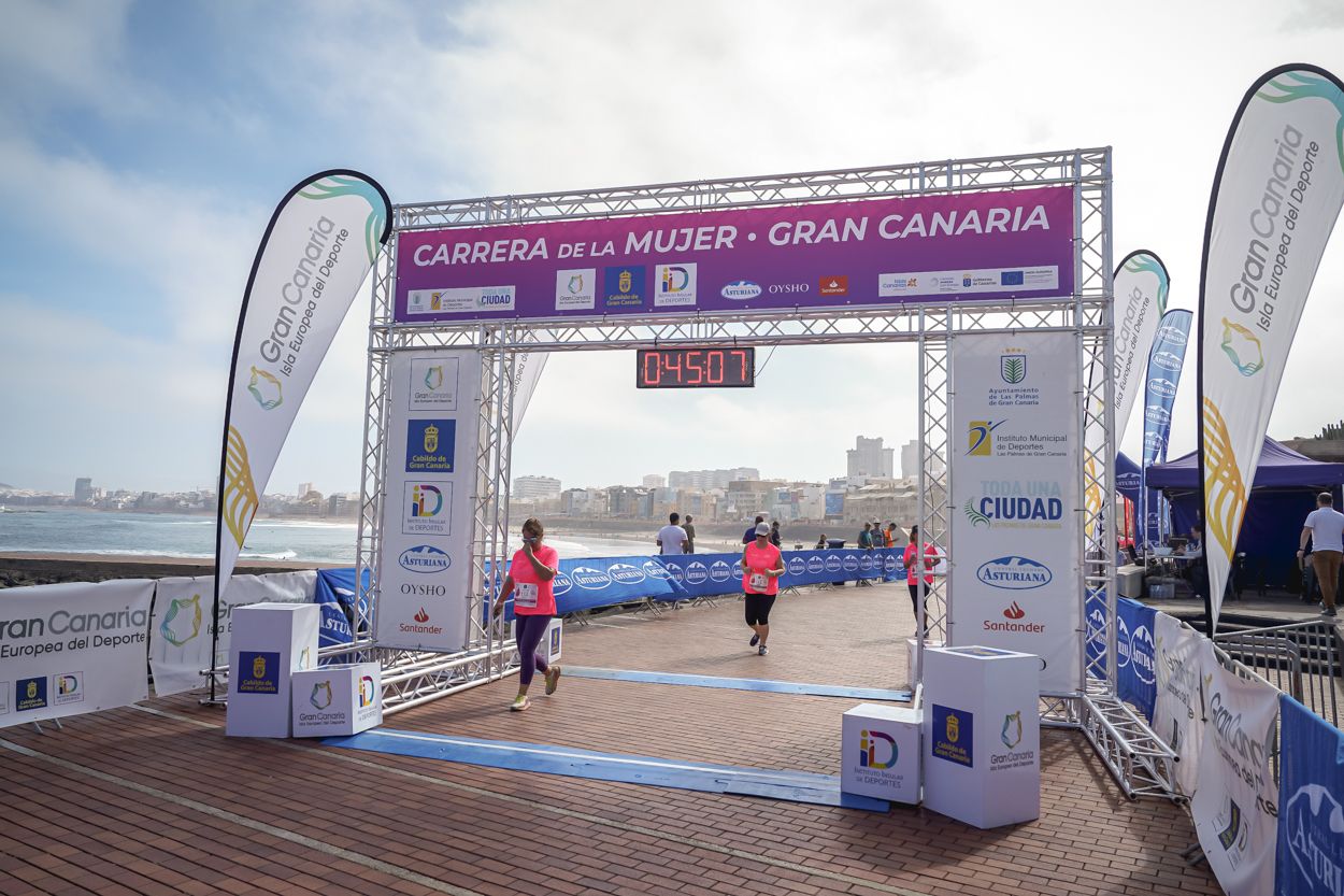 Las fotos de meta de la Carrera de la Mujer de Gran Canaria 11 44 18 15701 O
